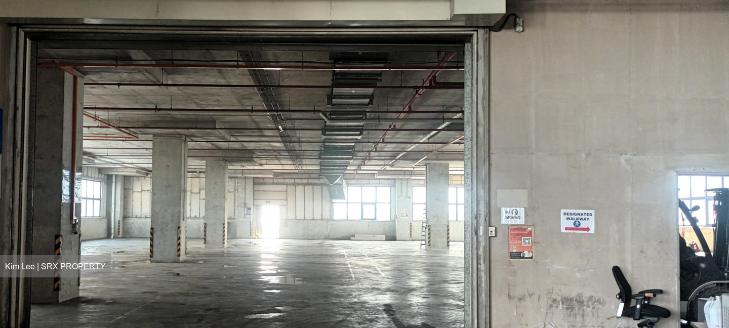 Woodlands MRT (D25), Factory #558448981